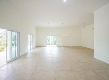 IMG_20260606_105204_000.jpeg · Casa no condomínio Mosteiro De Itaici para venda com 4 quartos, sendo 4 suítes, 502.5m² - remaxfront