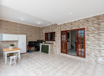 IMG_20260604_105134_000.jpeg · Agradável sobrado para venda em Jardim Caravelas com 5 quartos, sendo 1 suíte, 200m² - remaxfront#1I
