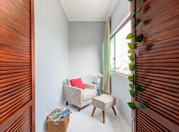IMG_20260622_181538_000.jpeg · Aconchegante sobrado para venda em Jardim Caravelas com 5 quartos, sendo 1 suíte, 200m² - remaxfront