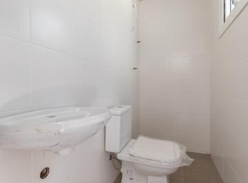 IMG_20260619_062408_000.jpeg · Versátil casa em condomínio para venda com 4 quartos, sendo 4 suítes, 719m² - remaxfront#KOBII