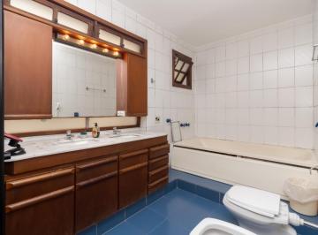 IMG_20260608_105205_000.jpeg · Agradável casa para venda em Vila Cruzeiro com 6 quartos, sendo 2 suítes, 277m² - remaxfront#PWKRQ
