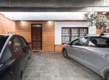 IMG_20260619_062357_000.jpeg · Deslumbrante casa para venda em Vila Cruzeiro com 6 quartos, sendo 2 suítes, 277m² - remaxfront#PWKR