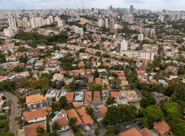 IMG_20260609_185136_000.jpeg · Espetacular casa para venda em Alto de Pinheiros com 4 quartos, sendo 4 suítes, 495m² - remaxfront#Q