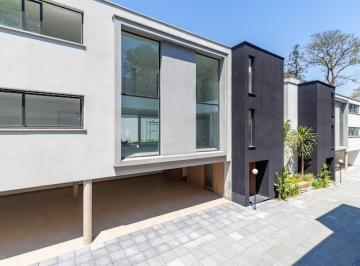 IMG_20260604_065141_000.jpeg · Versátil casa em condomínio para venda com 4 quartos, sendo 4 suítes, 686m² - remaxfront#XRZKL
