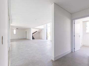 IMG_20260607_065218_000.jpeg · Agradável casa em condomínio para venda com 4 quartos, sendo 4 suítes, 686m² - remaxfront#XRZKL