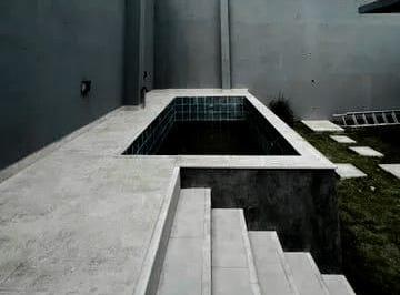 Casa de 3 quartos, Macaé · Apto Praia Campista vista mar 3qts, send 1 suíte, 2brs, 2vgs, amrs plnjds, vrn