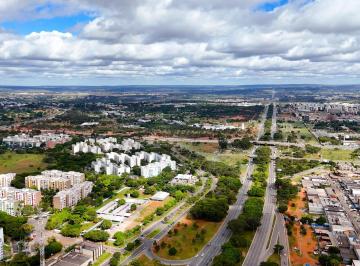 Apartamento de 3 quartos, Brasília · Excelente apartamento de 3 quartos na Octogonal 8.