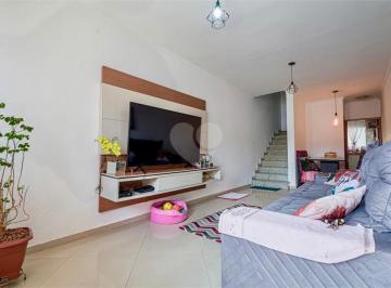 Casa de 3 quartos, São Paulo · Sobrado à venda no Tucuruvi com 3 dormitórios, 1 suiíte e sacada
