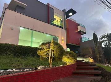 Casa de 4 quartos, Manaus · Casa de alto padrão | 4 suítes | Condominio Tapajós, na Av. Torquato Tapajós