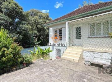 Casa · 300m² · 4 Quartos · 2 Vagas · Casa 4 Dormitórios Bairro Teresópolis