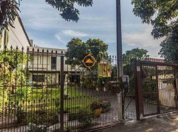 Casa · 251m² · 5 Quartos · 4 Vagas · Casa 250m² - 5 dormitórios, 2 suítes e 4 vagas no bairro Santa Maria Goretti