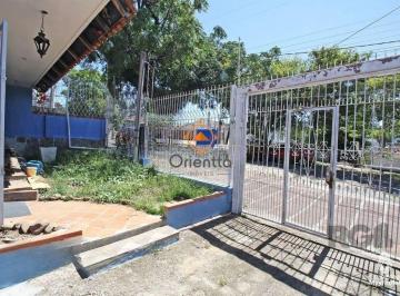 Casa · 254m² · 3 Quartos · 3 Vagas · Casa de 3 dormitórios no bairro Partenon