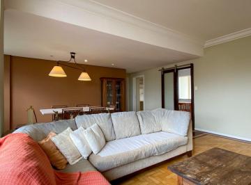 Apartamento de 3 quartos, Porto Alegre · Apartamento 3 dormitórios, com linda vista, em frente ao Hospital de Clínicas