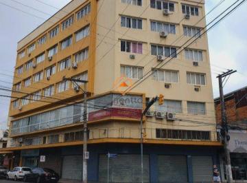 Comercial · 210m² · Loja com grande potencial comercial