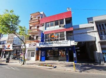 Comercial · prédio comercial, com 03 andares, loja térrea, mais 04 salas.