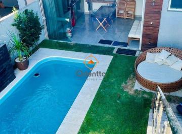 Casa · 150m² · 4 Quartos · 2 Vagas · CASA COM 4 DORMITORIOS SUITE , A 3 QUADRAS DO MAR !!