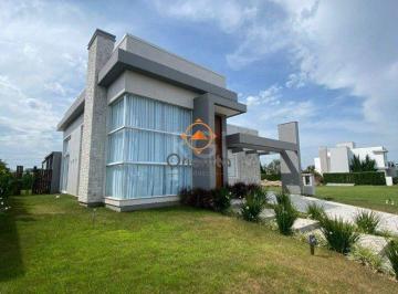 Casa · 204m² · 5 Quartos · 2 Vagas · Casa à venda - em Itapeva