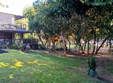 Rural · 7694m² · 2 Quartos · 30 Vagas · Sítio/Local para eventos na Zona Sul com 3618m².