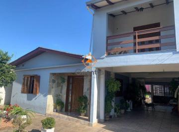 Casa · 201m² · 4 Quartos · 3 Vagas · Casa à venda - em Maringá