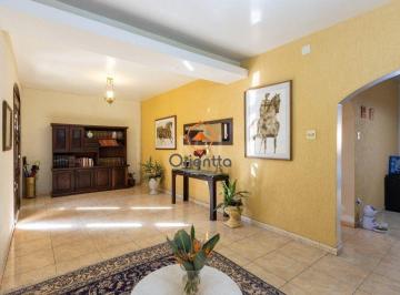 Casa · 345m² · 3 Quartos · 2 Vagas · Sobrado com 345m² privativos, 3 suites, 2 vagas, churrasqueira. pátio com piscin