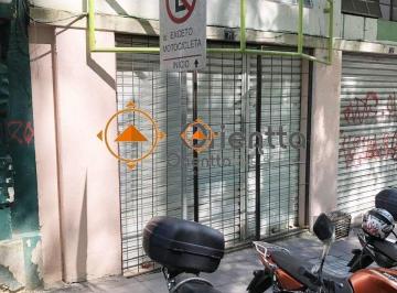 Comercial · 69m² · 1 Quarto · Imobiliária Orientta ALUGA loja