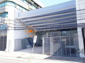 Comercial · 745m² · Imobiliária Orientta Aluga Prédio Comercial com área de 745,37m².