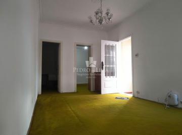 Casa · 120m² · 2 Quartos · 4 Vagas · Casa 2 quartos-4 vagas- Quintal na Vila Esperança
