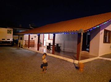 casa-c-edicula-a-venda-bal-picarras-sc2038357.jpeg · Casa c/ Edicula a Venda - Bal. Piçarras SC