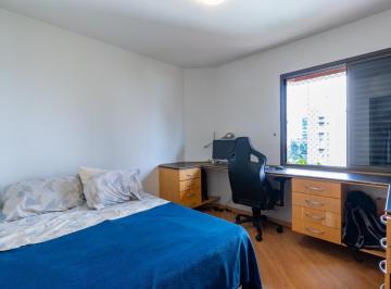 IMG_20260628_091510_000.jpeg · Imperdível apartamento para venda em Vila Nova Conceição com 4 quartos, sendo 3 suítes, 151m² - rema