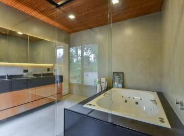 IMG_20260608_185153_000.jpeg · Elegante casa para venda em Jardim América com 4 quartos, sendo 4 suítes, 1,117m² - remaxfront#J7JK0