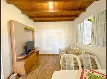 Casa · 50m² · 1 Quarto · 2 Vagas · Casa para Aluguel - Ponta das Canas, 1 Quarto, 50 m2 - Florianópolis