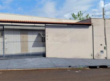 Casa · 108m² · 3 Quartos · 2 Vagas · Casa Padrão em Araraquara