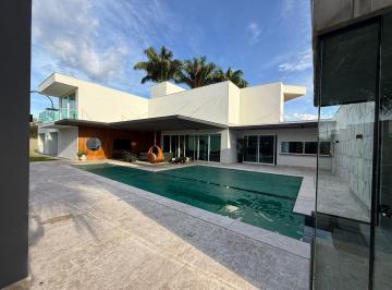 Casa de 3 quartos, Brasília · Linda casa com 650m² e 3 suítes no Park Way