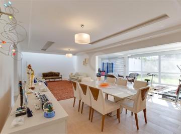 Casa · 380m² · 4 Quartos · 4 Vagas · Sobrado com 4 quartos à venda em Granja julieta - SP