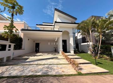 Casa · 308m² · 3 Quartos · 4 Vagas · Sobrado à venda em Sorocaba, Condomínio Chácara Ondina, com 3 suítes, com 308 m²