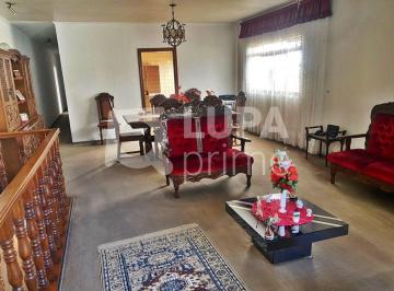 Casa · 180m² · 6 Quartos · 7 Vagas · CASA COM 6 QUARTOS E 7 VAGAS DE GARAGEM À VENDA NA VILA MARIA ALTA