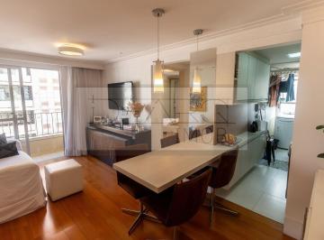 Apartamento · 42m² · 1 Quarto · 1 Vaga · Apartamento Compacto e Reformado no Coração do Itaim Bibi -  Localização Privilegiada
