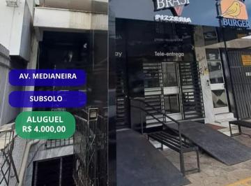 Comercial · 240m² · loja Subsolo na Avenida Medianeira