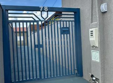 Casa · 65m² · 2 Quartos · 4 Vagas · Casa de Fundos com 2 dormitórios no bairro Jardim Marajó.