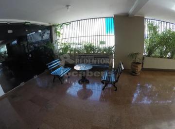 Apartamento · 180m² · 3 Quartos · 1 Vaga · Ótimo Apartamento Mobiliado para Locação - 3 Domritórios / Centro