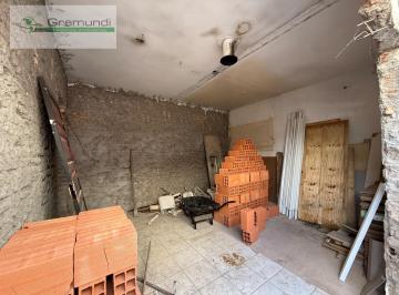 Comercial · 232m² · 3 Quartos · Imóvel Comercial e Residencial com Renda no Ipiranga | Salão + Kitnet + Galpã...