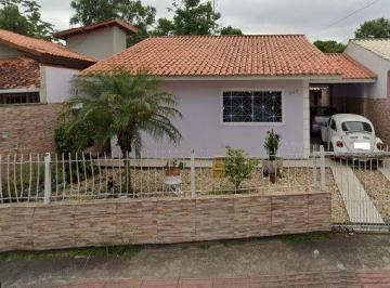 Casa · 100m² · 2 Quartos · 2 Vagas · Casa de dois dormitórios no bairro Forquilhas, São José-SC