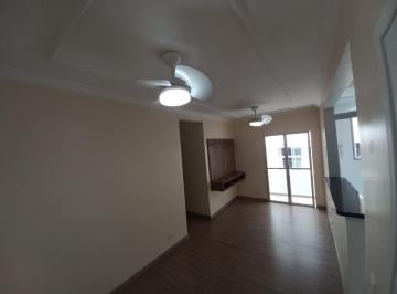 Foto 02 · Apartamento com 3 Quartos e 2 banheiros à Venda, 69 m² por R$ 305.000