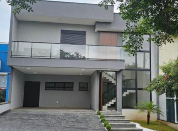 Foto 01 · Casa de Alto Padrão no Condomínio Golden Park ? 225m², 3 Suítes, Piscina e Área Gourmet