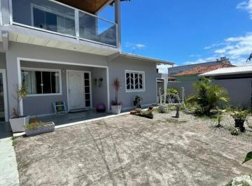 202502121739153162.jpeg · Casa para Venda em Palhoça, Barra do Aririu, 6 dormitórios, 4 banheiros, 2 vagas