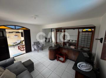 Casa · 172m² · 4 Quartos · 3 Vagas · Casa no Barro Vermelho