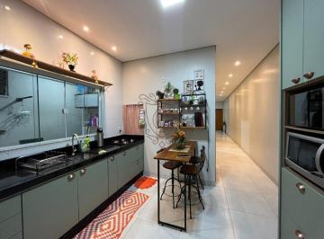 Casa · 109m² · 3 Quartos · 2 Vagas · Casa à venda em Sapezal, Água Clara VII, com 3 quartos, com 109.5 m²