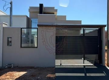Casa · 107m² · 3 Quartos · 1 Vaga · Casa à venda em Sapezal, Agua Clara, com 3 quartos, com 107.84 m²