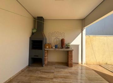Casa · 74m² · 2 Quartos · 1 Vaga · Casa à venda em Sapezal, Água Clara III, com 2 quartos, com 74.1 m²