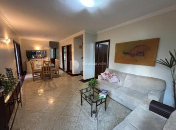 Sala de estar · 2 excelente casas no mesmo terreno no bairro Jardim das Nações em Taubaté.